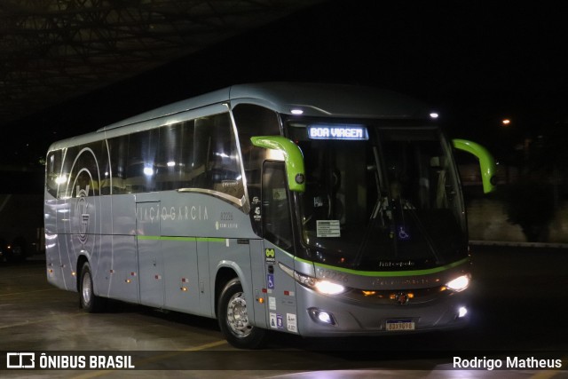 Viação Garcia 82226 na cidade de Maringá, Paraná, Brasil, por Rodrigo Matheus. ID da foto: 10239311.