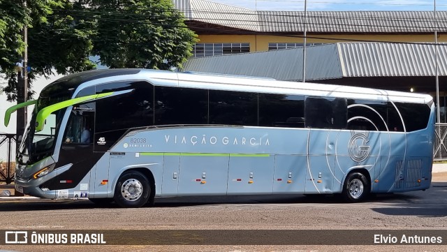 Viação Garcia 82038 na cidade de Maringá, Paraná, Brasil, por Elvio Antunes. ID da foto: 10239220.