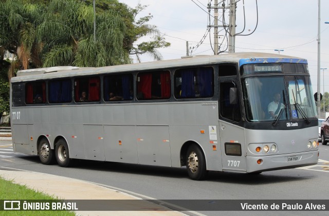Ônibus Particulares 7707 na cidade de São Paulo, São Paulo, Brasil, por Vicente de Paulo Alves. Número da foto: #10266228.