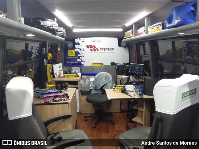 Rádio Ônibus 8A32 na cidade de São Paulo, São Paulo, Brasil, por Andre Santos de Moraes. Número da foto: #10266738.