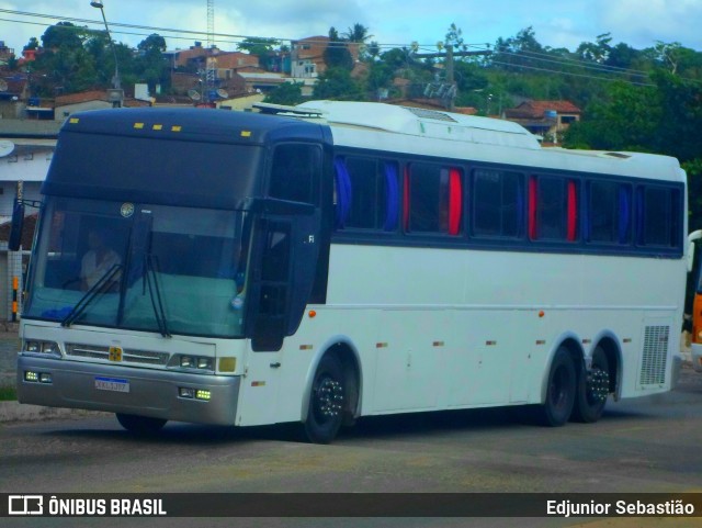 Ônibus Particulares 1J97 na cidade de Nazaré da Mata, Pernambuco, Brasil, por Edjunior Sebastião. Número da foto: #10265346.