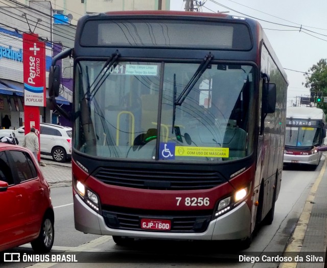 Transwolff Transportes e Turismo 7 8256 na cidade de São Paulo, São Paulo, Brasil, por Diego Cardoso da Silva. Número da foto: #10267095.