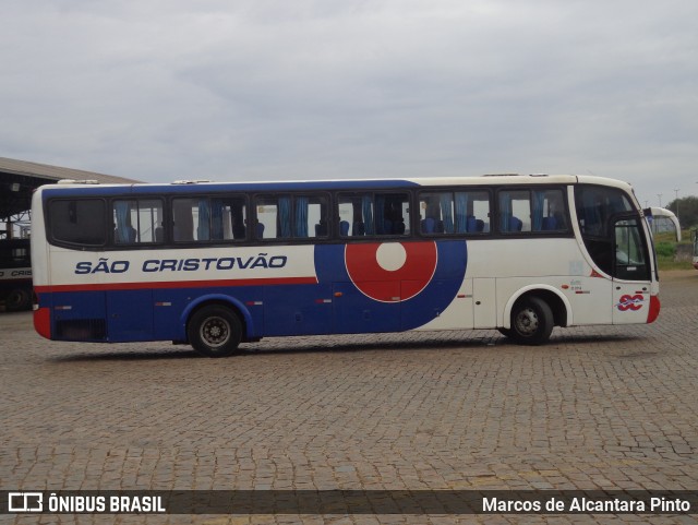 Viação São Cristóvão 1610 na cidade de Lavras, Minas Gerais, Brasil, por Marcos de Alcantara Pinto. Número da foto: #10271764.