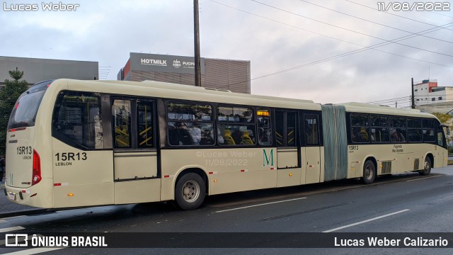 Leblon Transporte de Passageiros 15R13 na cidade de Curitiba, Paraná, Brasil, por Lucas Weber Calizario. Número da foto: #10271153.