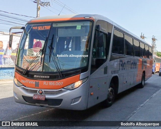 Transturismo Rio Minho RJ 166.007 na cidade de Nova Iguaçu, Rio de Janeiro, Brasil, por Rodolfo Albuquerque. Número da foto: #10272120.