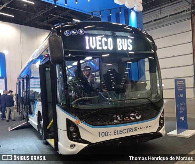 Iveco E-way na cidade de São Paulo, São Paulo, Brasil, por Thomas Henrique de Moraes. ID da foto: 10272526.