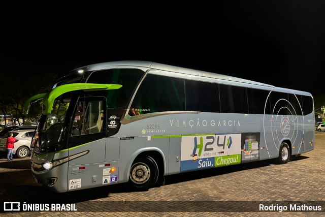 Viação Garcia 82095 na cidade de Maringá, Paraná, Brasil, por Rodrigo Matheus. Número da foto: #10275568.