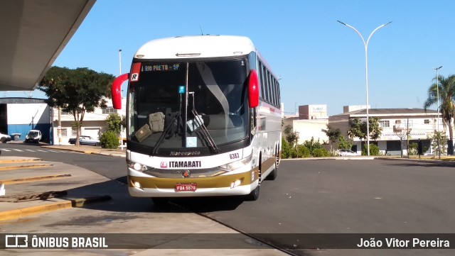 Expresso Itamarati 6383 na cidade de Fernandópolis, São Paulo, Brasil, por João Vitor Pereira. Número da foto: #10278891.