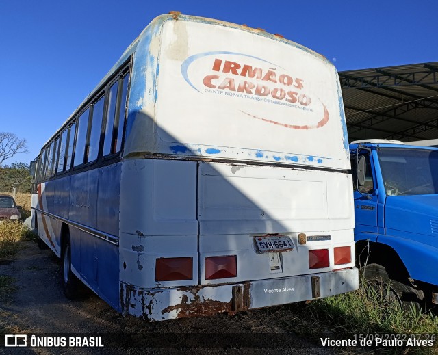 Ônibus Particulares 280 na cidade de Santo Antônio do Monte, Minas Gerais, Brasil, por Vicente de Paulo Alves. ID da foto: 10281828.