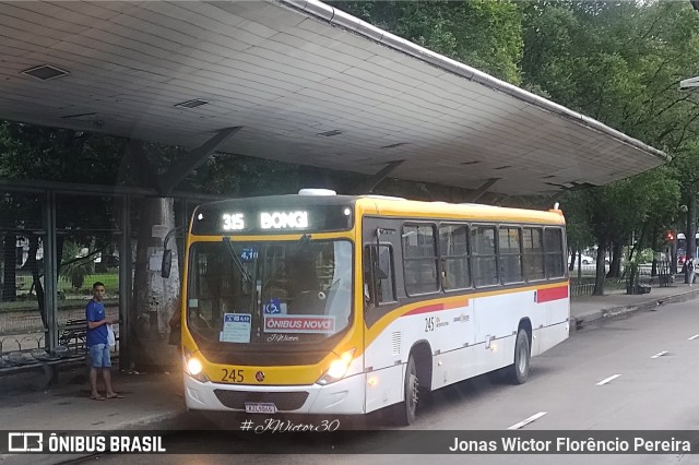 Empresa Metropolitana 245 na cidade de Recife, Pernambuco, Brasil, por Jonas Wictor Florêncio Pereira. Número da foto: #10279812.