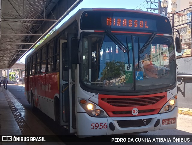Expresso Itamarati 5956 na cidade de São José do Rio Preto, São Paulo, Brasil, por PEDRO DA CUNHA ATIBAIA ÔNIBUS. Número da foto: #10279535.