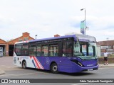 Go-Coach 8345 na cidade de Richmond, Greater London, Inglaterra, por Fábio Takahashi Tanniguchi. ID da foto: :id.