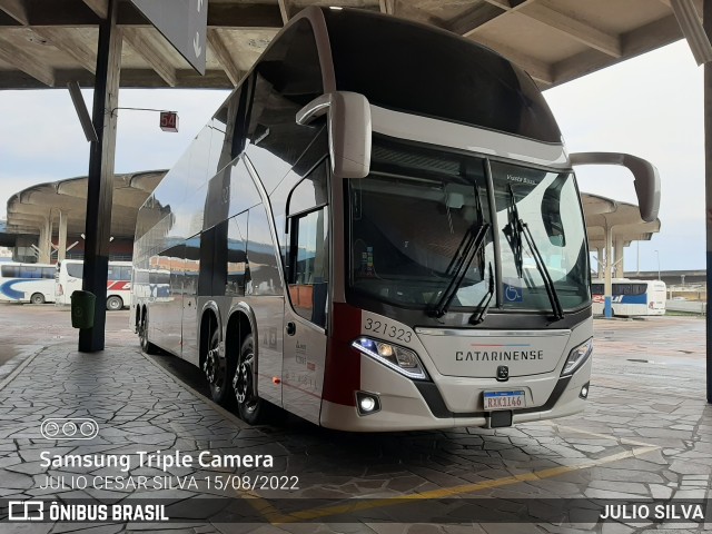 Auto Viação Catarinense 321323 na cidade de Porto Alegre, Rio Grande do Sul, Brasil, por JULIO SILVA. Número da foto: #10285170.