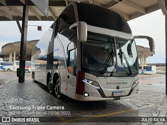 Auto Viação Catarinense 321323 na cidade de Porto Alegre, Rio Grande do Sul, Brasil, por JULIO SILVA. ID da foto: 10285170.