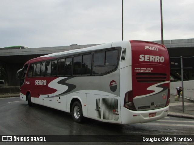 Viação Serro 24211 na cidade de Belo Horizonte, Minas Gerais, Brasil, por Douglas Célio Brandao. Número da foto: #10284504.