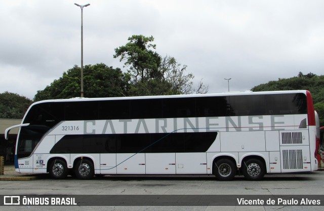 Auto Viação Catarinense 321316 na cidade de São Paulo, São Paulo, Brasil, por Vicente de Paulo Alves. ID da foto: 10287209.