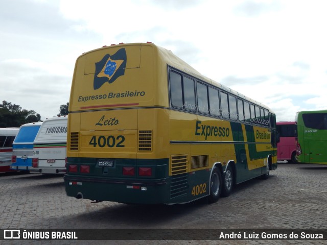 Acervo Costa & Lassala 4002 na cidade de Curitiba, Paraná, Brasil, por André Luiz Gomes de Souza. Número da foto: #10287039.