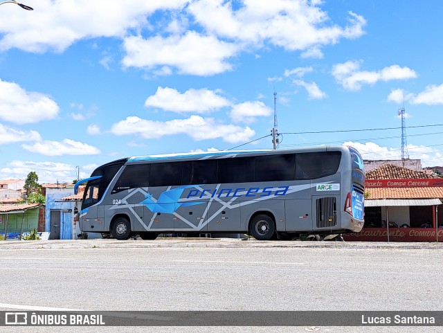 Viação Princesa dos Inhamuns 501 na cidade de Tauá, Ceará, Brasil, por Lucas Santana . Número da foto: #10288170.