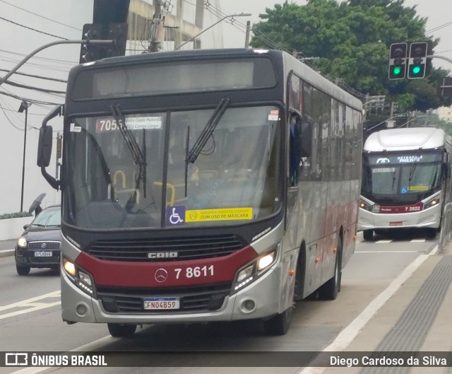 Transwolff Transportes e Turismo 7 8611 na cidade de São Paulo, São Paulo, Brasil, por Diego Cardoso da Silva. Número da foto: #10290888.