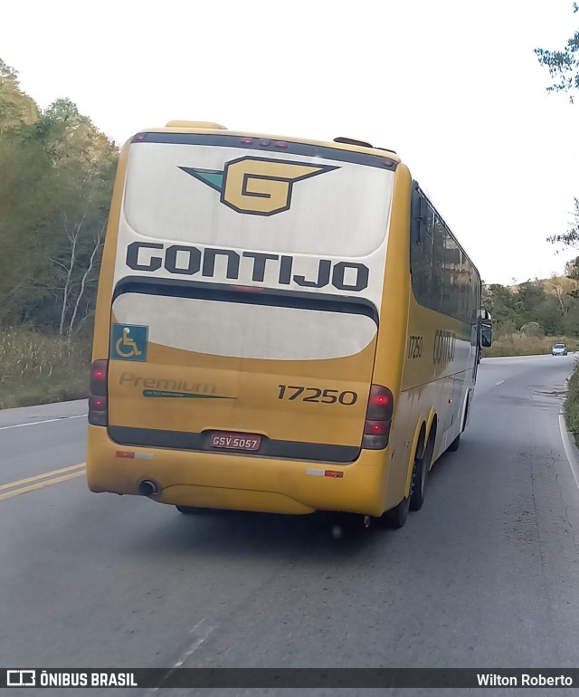 Empresa Gontijo de Transportes 17250 na cidade de Teófilo Otoni, Minas Gerais, Brasil, por Wilton Roberto. Número da foto: #10290927.