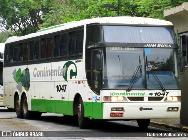 Viação Continental de Transportes 1047 na cidade de São Paulo, São Paulo, Brasil, por Gabriel Valladares. Número da foto: #10295221.