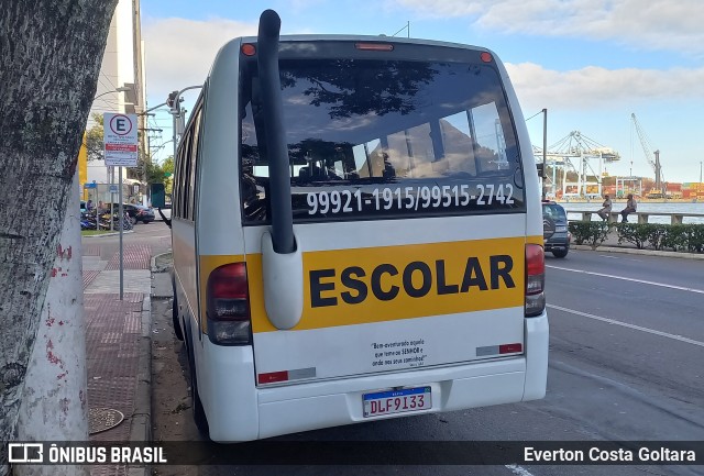 Escolares DLF9I33 na cidade de Vitória, Espírito Santo, Brasil, por Everton Costa Goltara. Número da foto: #10293803.