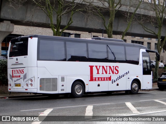 Lynns Travel MD19LYN na cidade de London, Greater London, Inglaterra, por Fabricio do Nascimento Zulato. Número da foto: #10293567.