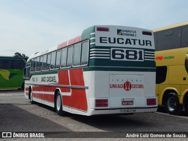 Eucatur - Empresa União Cascavel de Transportes e Turismo 681 na cidade de Curitiba, Paraná, Brasil, por André Luiz Gomes de Souza. ID da foto: 10295890.