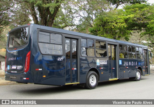 Jundiá Transportadora Turistica 1227 na cidade de Mairinque, São Paulo, Brasil, por Vicente de Paulo Alves. Número da foto: #10295113.