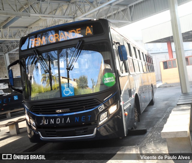 Jundiá Transportadora Turistica 1211 na cidade de São Roque, São Paulo, Brasil, por Vicente de Paulo Alves. ID da foto: 10295102.