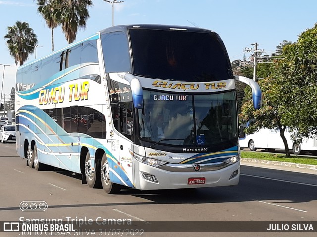 Guaçu Tur Viagens e Turismo 9800 na cidade de Porto Alegre, Rio Grande do Sul, Brasil, por JULIO SILVA. Número da foto: #10242010.