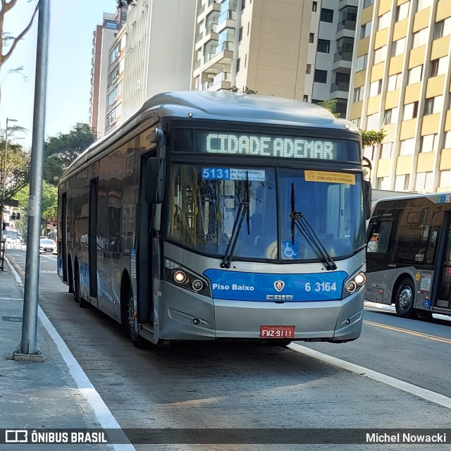 Viação Paratodos > São Jorge > Metropolitana São Paulo > Mobibrasil 6 3164 na cidade de São Paulo, São Paulo, Brasil, por Michel Nowacki. Número da foto: #10241389.