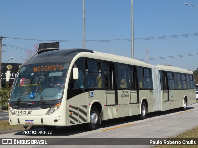 Leblon Transporte de Passageiros 15R13 na cidade de Curitiba, Paraná, Brasil, por Paulo Roberto Chulis. Número da foto: #10241772.
