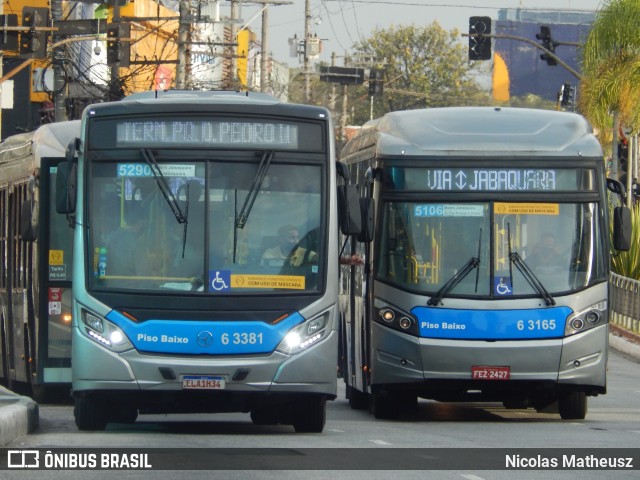 Viação Paratodos > São Jorge > Metropolitana São Paulo > Mobibrasil 6 3381 na cidade de São Paulo, São Paulo, Brasil, por Nicolas Matheusz. ID da foto: 10297868.