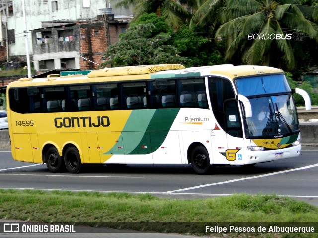 Empresa Gontijo de Transportes 14595 na cidade de Salvador, Bahia, Brasil, por Felipe Pessoa de Albuquerque. ID da foto: 10297640.