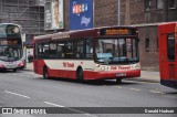 TM Travel 1149 na cidade de Sheffield, South Yorkshire, Inglaterra, por Donald Hudson. Número da foto: #10296632.