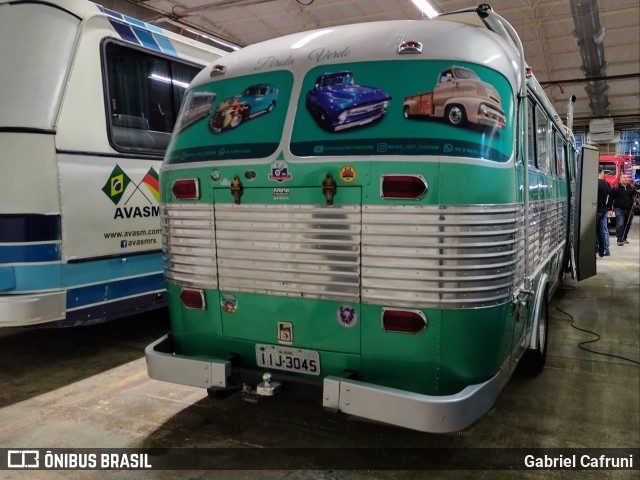 Motorhomes 3045 na cidade de Novo Hamburgo, Rio Grande do Sul, Brasil, por Gabriel Cafruni. Número da foto: #10299600.
