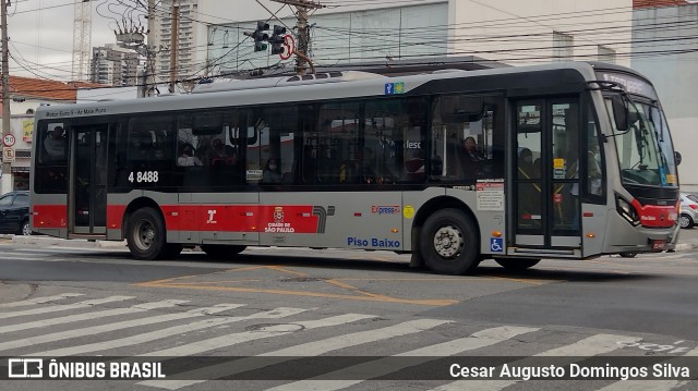 Express Transportes Urbanos Ltda 4 8488 na cidade de São Paulo, São Paulo, Brasil, por Cesar Augusto Domingos Silva. Número da foto: #10300543.