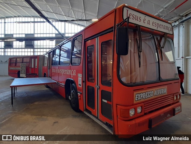 Ônibus Particulares 4864 na cidade de Novo Hamburgo, Rio Grande do Sul, Brasil, por Luiz Wagner Almeida. ID da foto: 10303713.