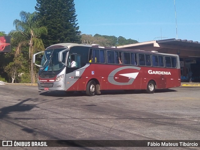 Expresso Gardenia 4080 na cidade de Três Corações, Minas Gerais, Brasil, por Fábio Mateus Tibúrcio. Número da foto: #10305220.