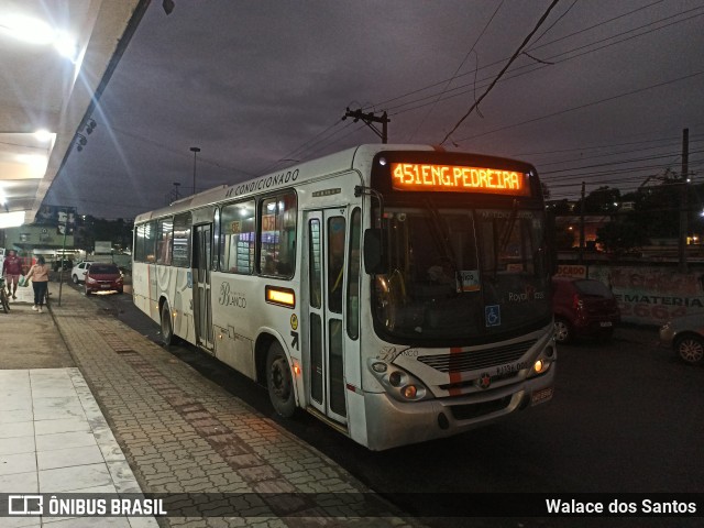 Transportes Blanco RJ 136.001 na cidade de Japeri, Rio de Janeiro, Brasil, por Walace dos Santos. Número da foto: #10304146.