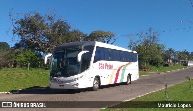 Expresso São Pedro 3450 na cidade de Santiago, Rio Grande do Sul, Brasil, por Mauricio Lopes. Número da foto: #10305577.