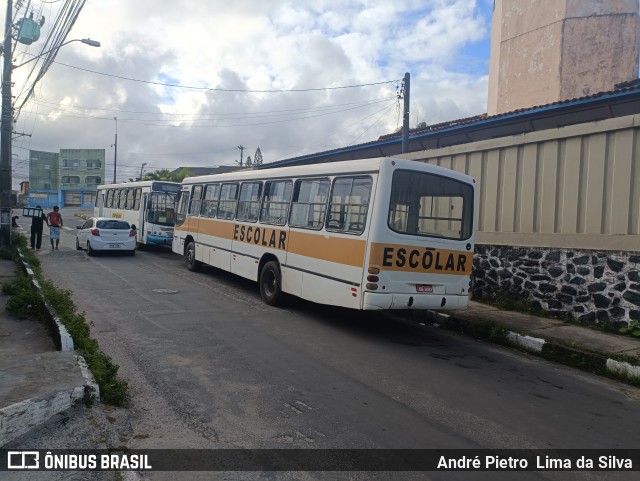 Meu Brasil Turismo ESCOLAR na cidade de Lauro de Freitas, Bahia, Brasil, por André Pietro  Lima da Silva. Número da foto: #10306907.