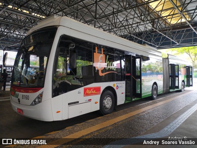 Metra - Sistema Metropolitano de Transporte 8160 na cidade de Diadema, São Paulo, Brasil, por Andrey  Soares Vassão. ID da foto: 10306424.