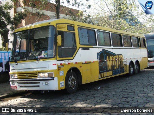 Master Autobus Turismo 111 na cidade de Porto Alegre, Rio Grande do Sul, Brasil, por Emerson Dorneles. ID da foto: 10307790.