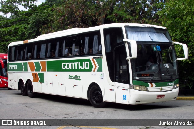 Empresa Gontijo de Transportes 21210 na cidade de São Paulo, São Paulo, Brasil, por Junior Almeida. ID da foto: 10307777.