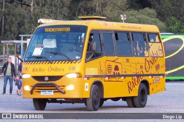 Rádio Ônibus 8032 na cidade de Curitiba, Paraná, Brasil, por Diego Lip. Número da foto: #10308625.