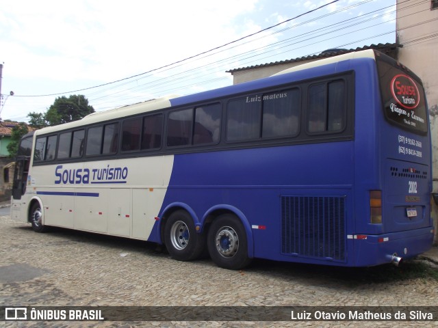 Sousa Turismo 2002 na cidade de Matozinhos, Minas Gerais, Brasil, por Luiz Otavio Matheus da Silva. Número da foto: #10307917.