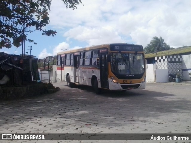 Empresa Metropolitana 526 na cidade de Jaboatão dos Guararapes, Pernambuco, Brasil, por Áudios Guilherme. Número da foto: #10306520.