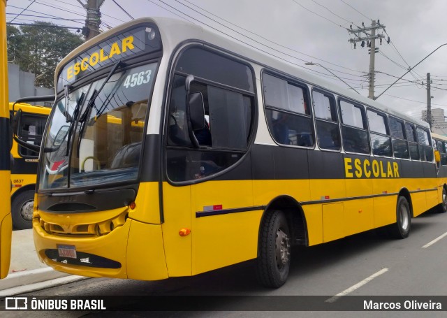 Diastur Turismo 4563 na cidade de São Bernardo do Campo, São Paulo, Brasil, por Marcos Oliveira. Número da foto: #10307683.